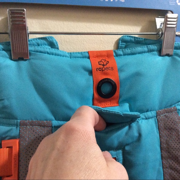 NWT RC Pets Vortex dog parka. - Picture 9 of 15